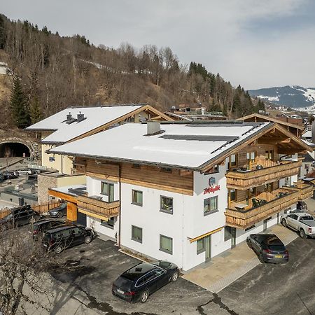 Appartements Zwoelferkogelblick Saalbach-Hinterglemm Esterno foto